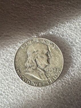 1952 Franklin Half Dollar Silver Coin - Vintage Collectible